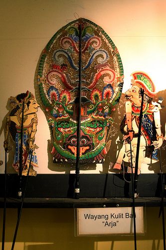 Detail Wayang Srenggini Gambar Kayon Wayang Nomer 23