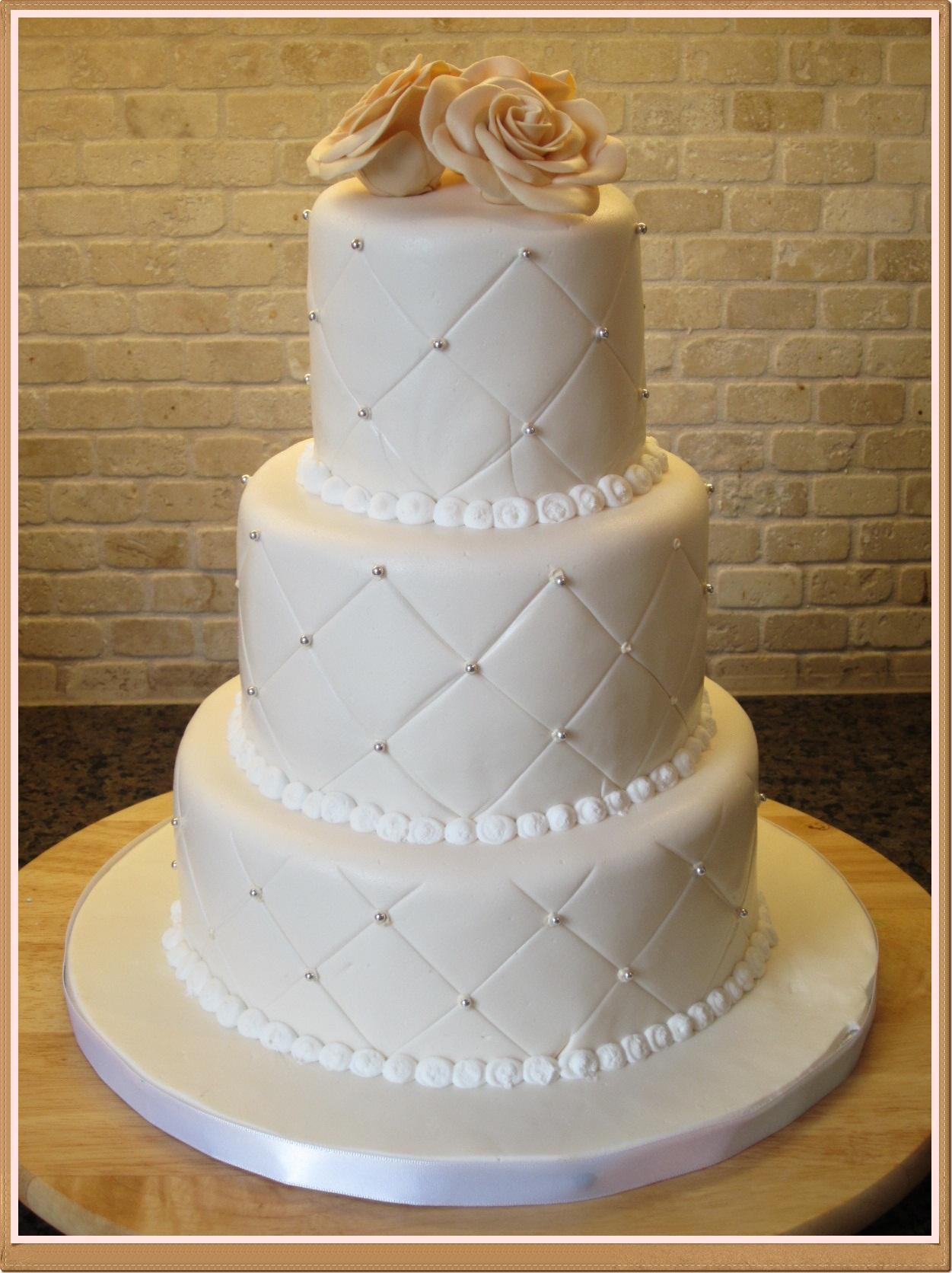 Detail Wedding Cake Pictures Gallery Nomer 22