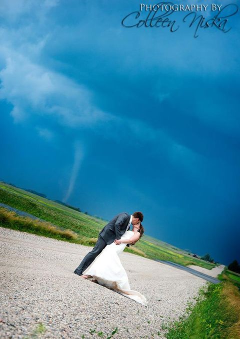 Detail Wedding Pic With Tornado In Background Nomer 3