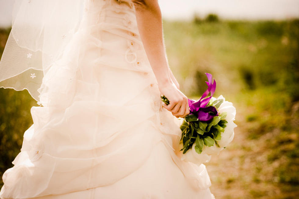 Detail Wedding Pic With Tornado In Background Nomer 20