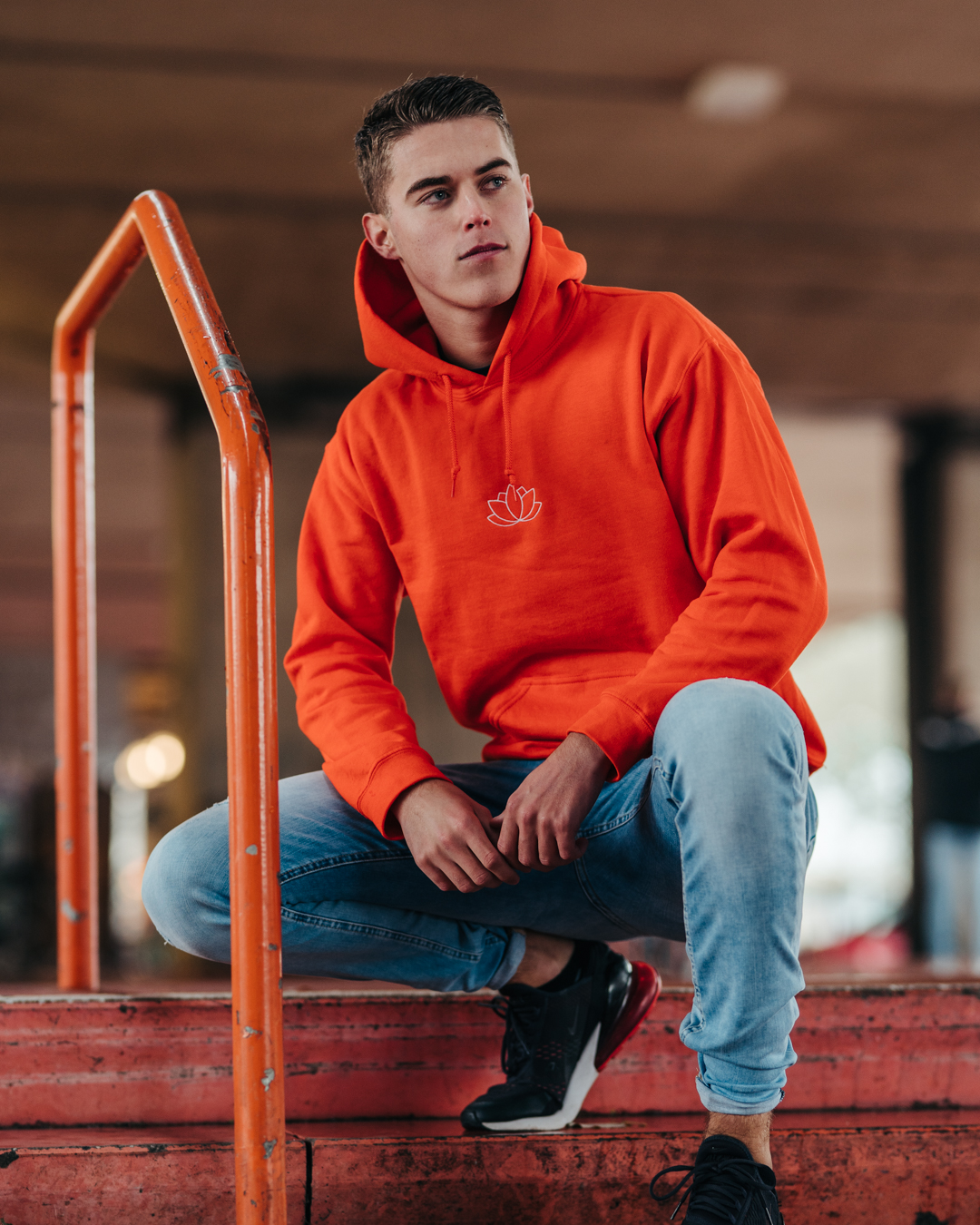 Detail Sit In Lotus Hoodie Sweater Nomer 43