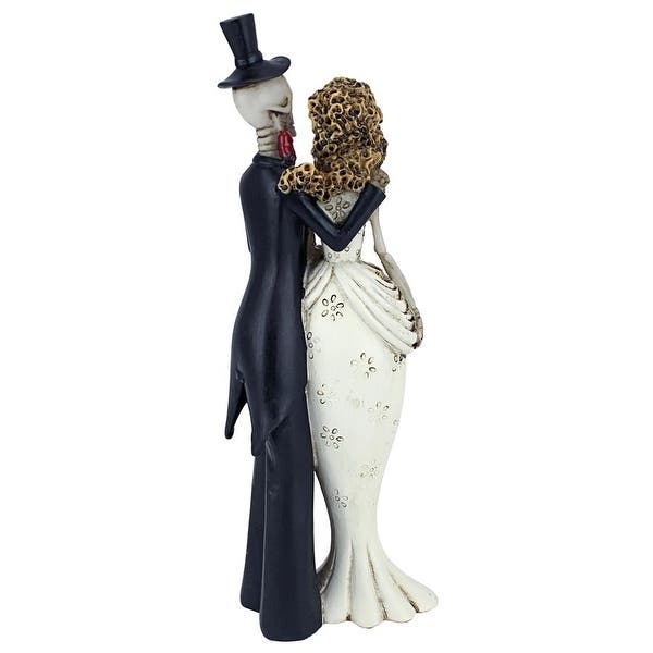 Detail Skeleton Bride And Groom Statue Nomer 7