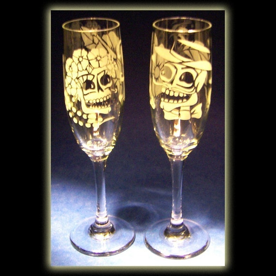 Detail Skeleton Champagne Flutes Nomer 29