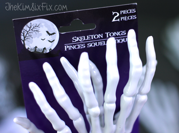 Detail Skeleton Hands Salad Servers Nomer 48