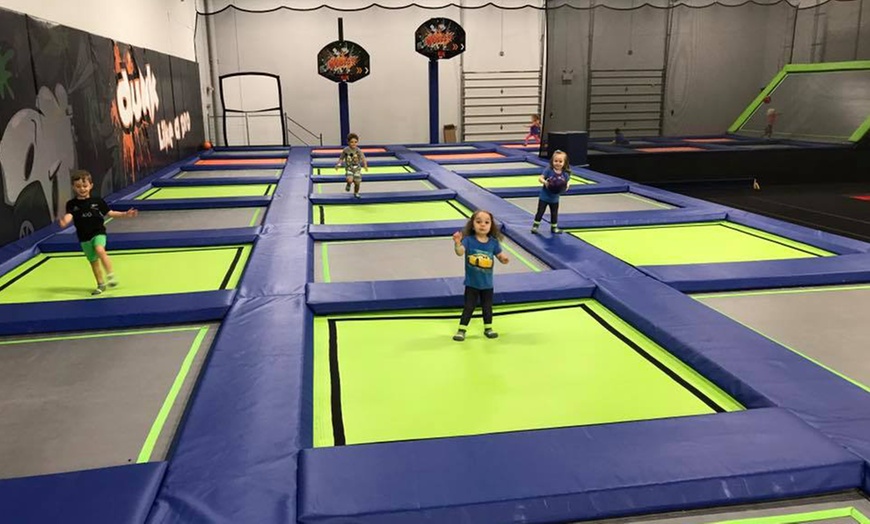 Detail Weightless Trampoline Park Nomer 4