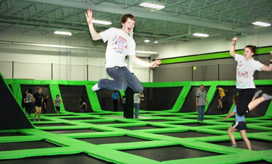 Detail Weightless Trampoline Park Nomer 34