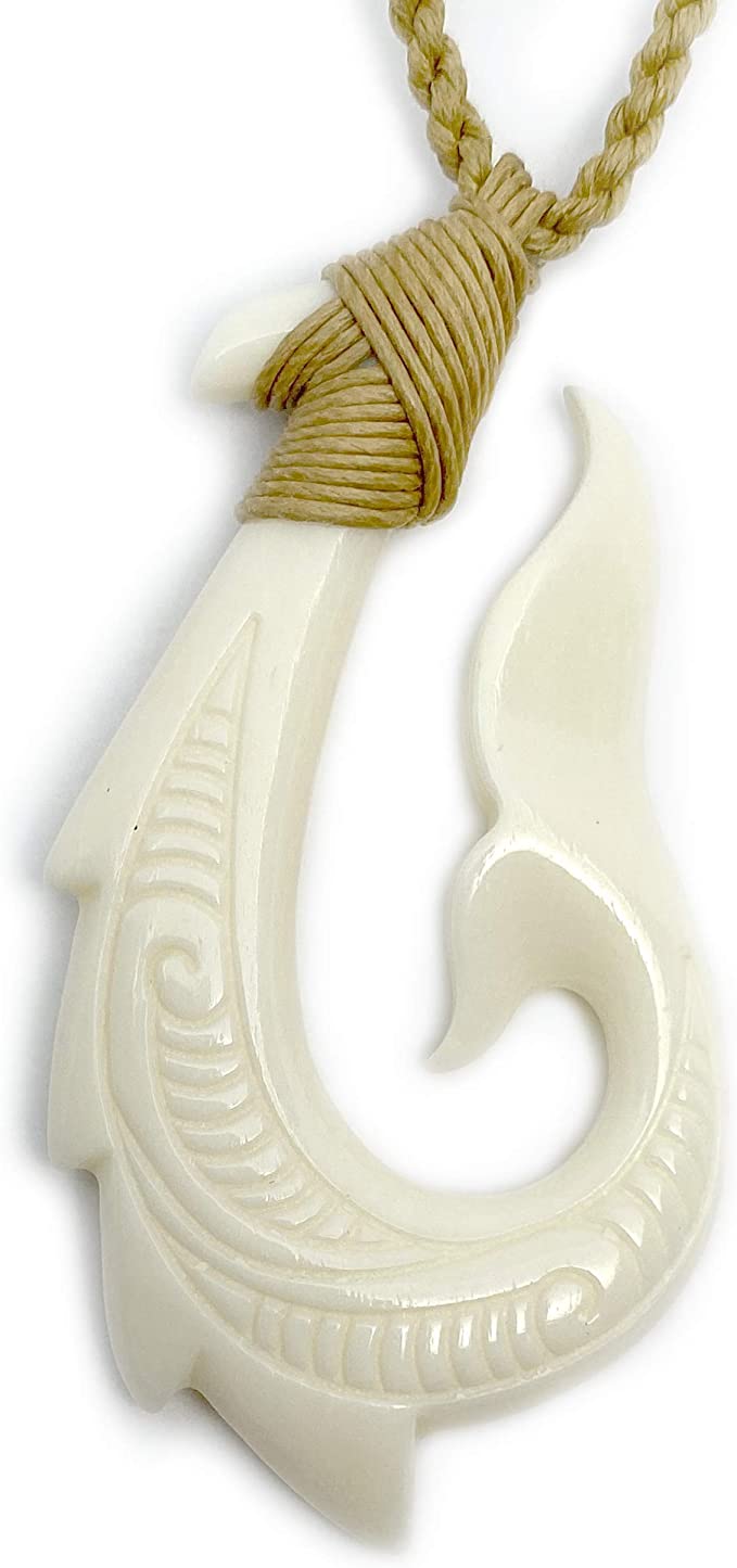 Detail Whale Bone Hook Necklace Nomer 2