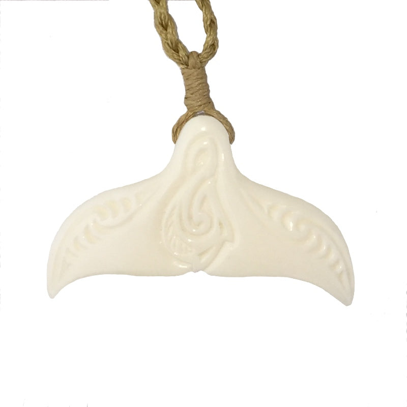 Detail Whale Bone Hook Necklace Nomer 4