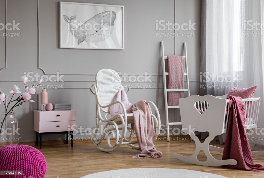 Detail Whale Rocking Chair Nomer 25