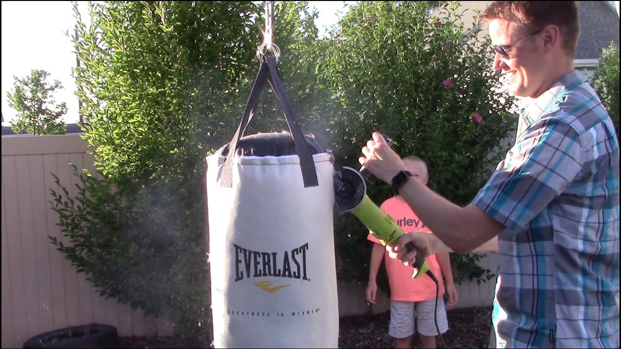 Detail What Goes In A Punching Bag Nomer 2