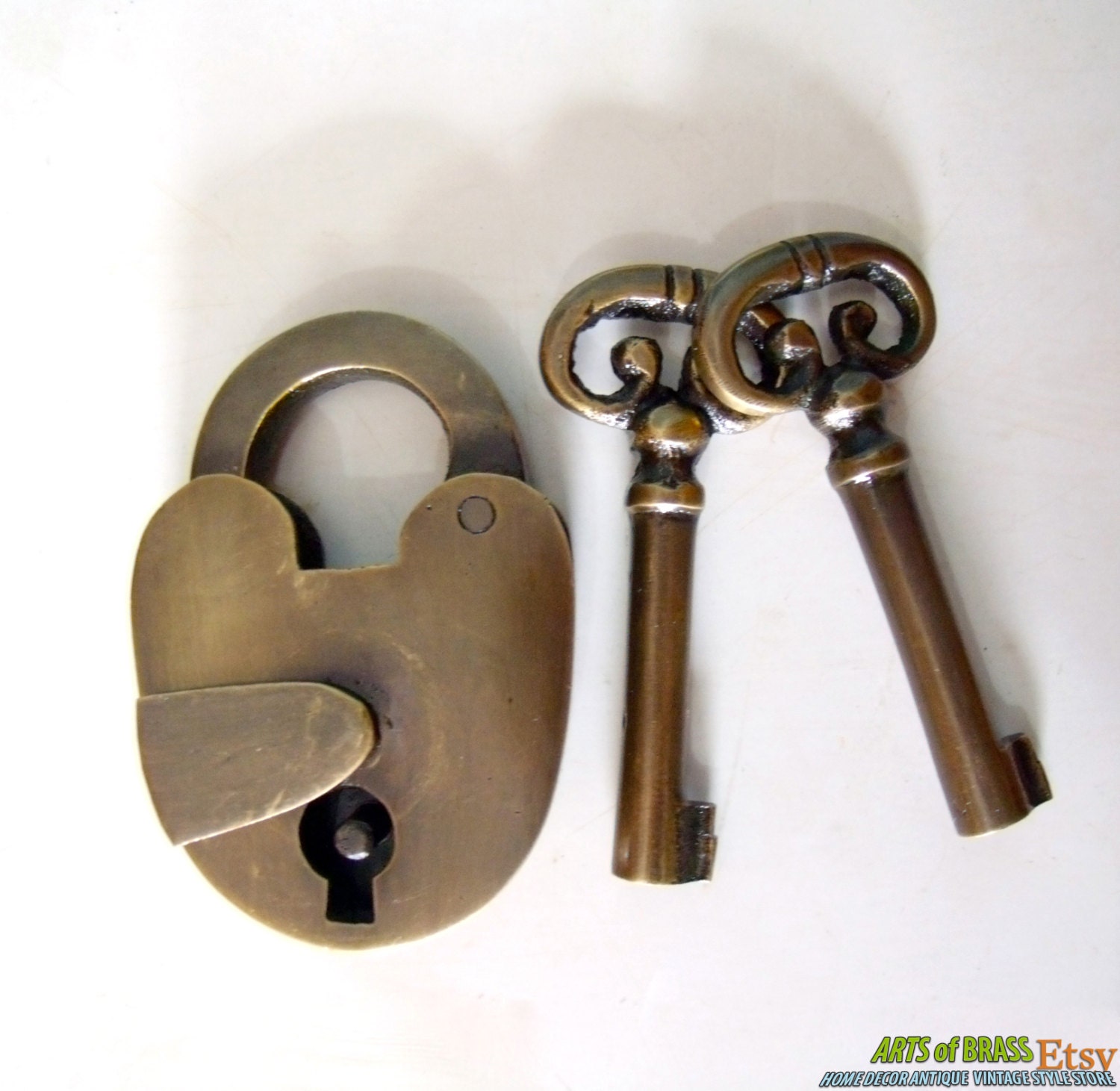 Detail Skeleton Key Padlock Nomer 11