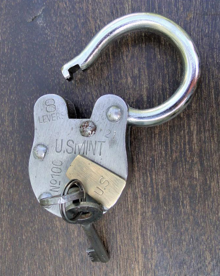 Detail Skeleton Key Padlock Nomer 13
