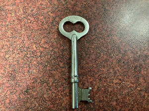 Detail Skeleton Key Padlock Nomer 31