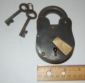 Detail Skeleton Key Padlock Nomer 32