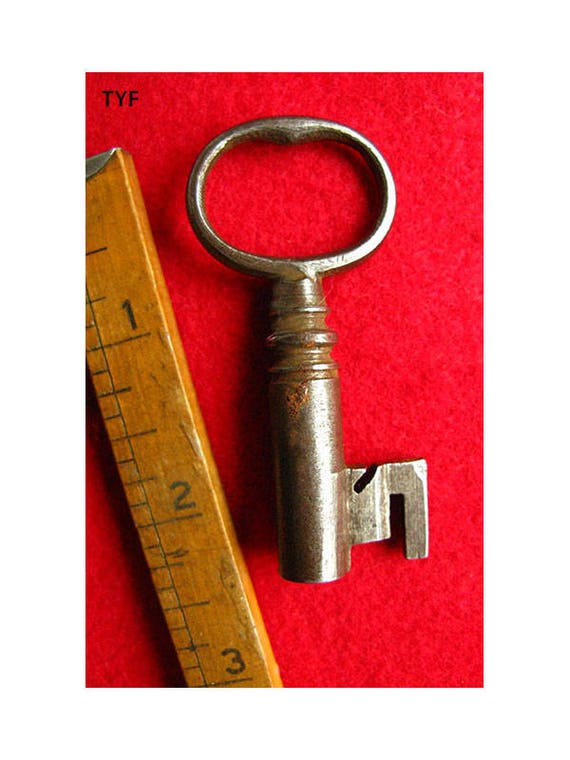 Detail Skeleton Key Padlock Nomer 59