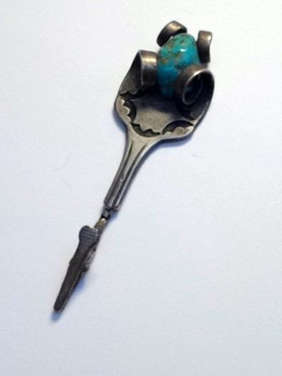 Detail Skeleton Roach Clip Nomer 20