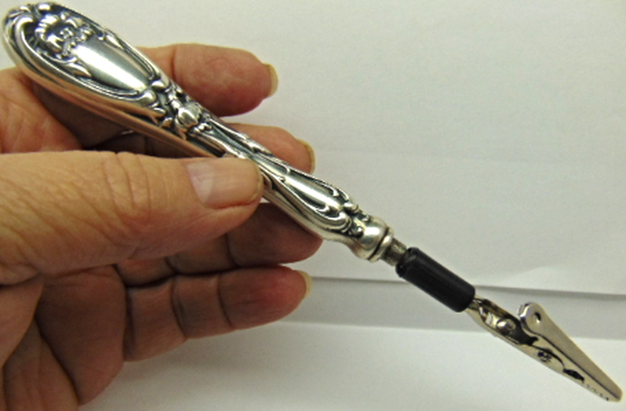 Detail Skeleton Roach Clip Nomer 53