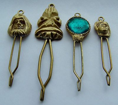 Detail Skeleton Roach Clip Nomer 54