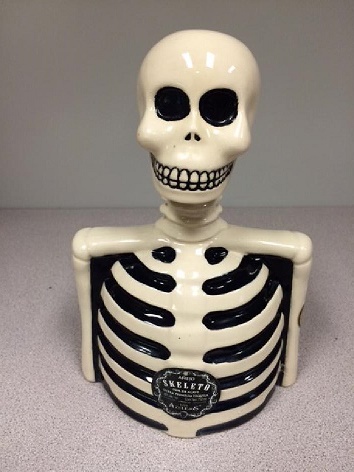 Detail Skeleton Tequila Bottle Nomer 41