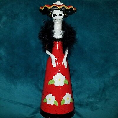 Detail Skeleton Tequila Bottle Nomer 9