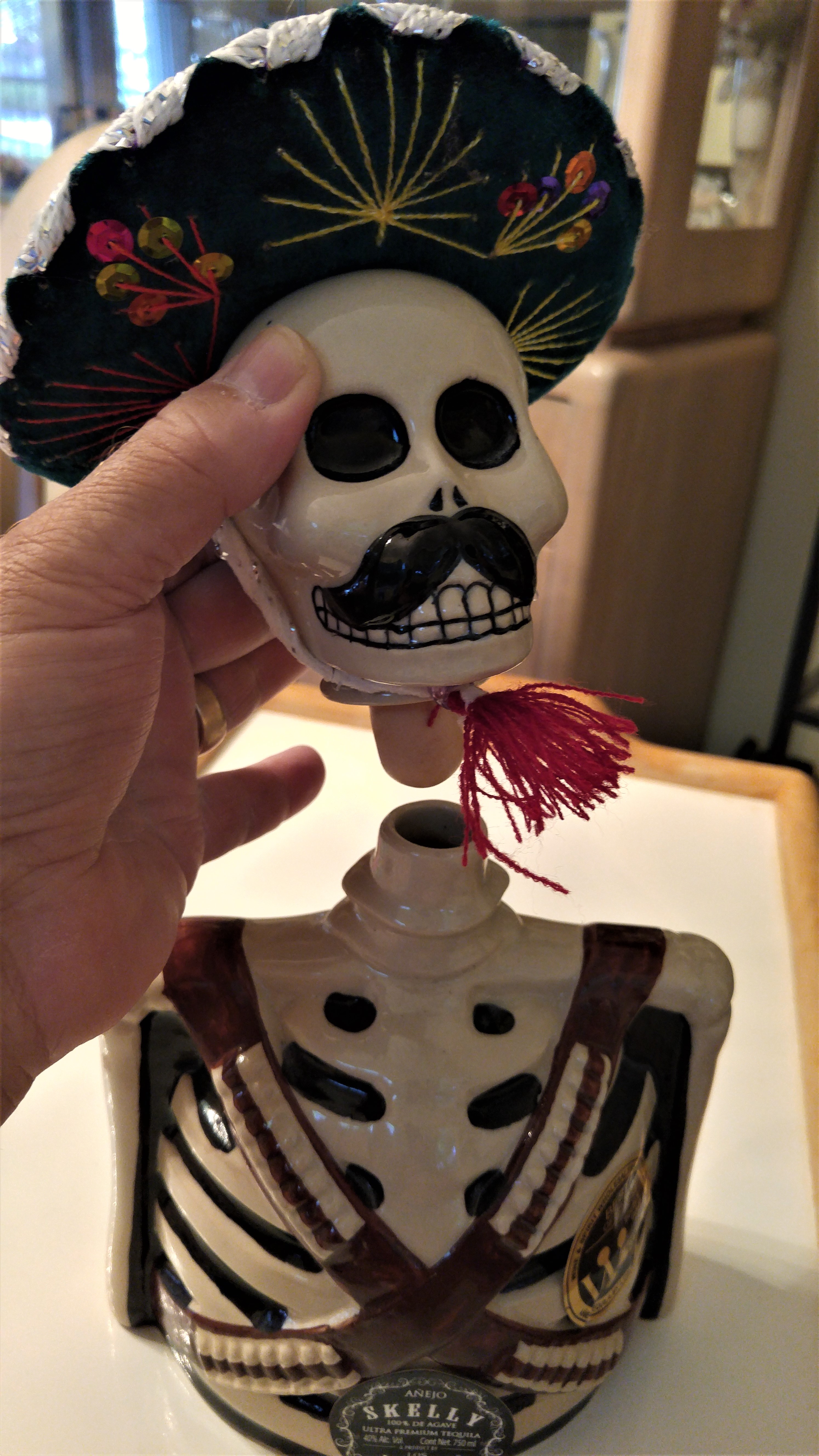 Detail Skeleton Tequila Bottle Nomer 10