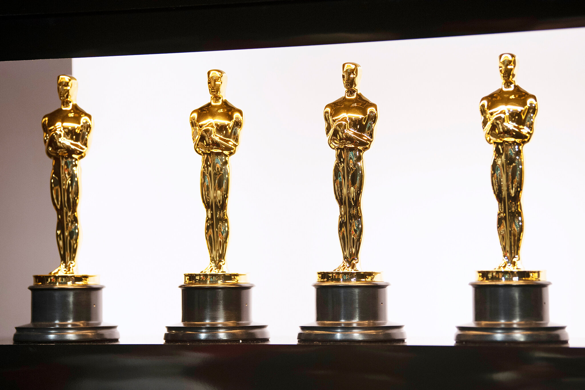 Detail What Is The Oscar Award Made Of Nomer 24