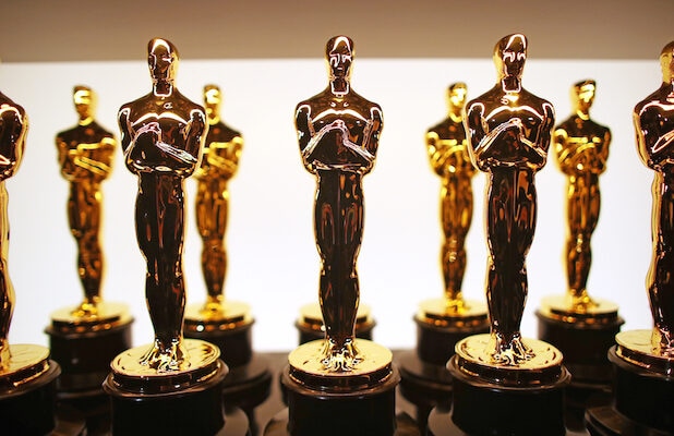 Detail What Were The Oscar Statuettes Made Of During World War Ii Nomer 19