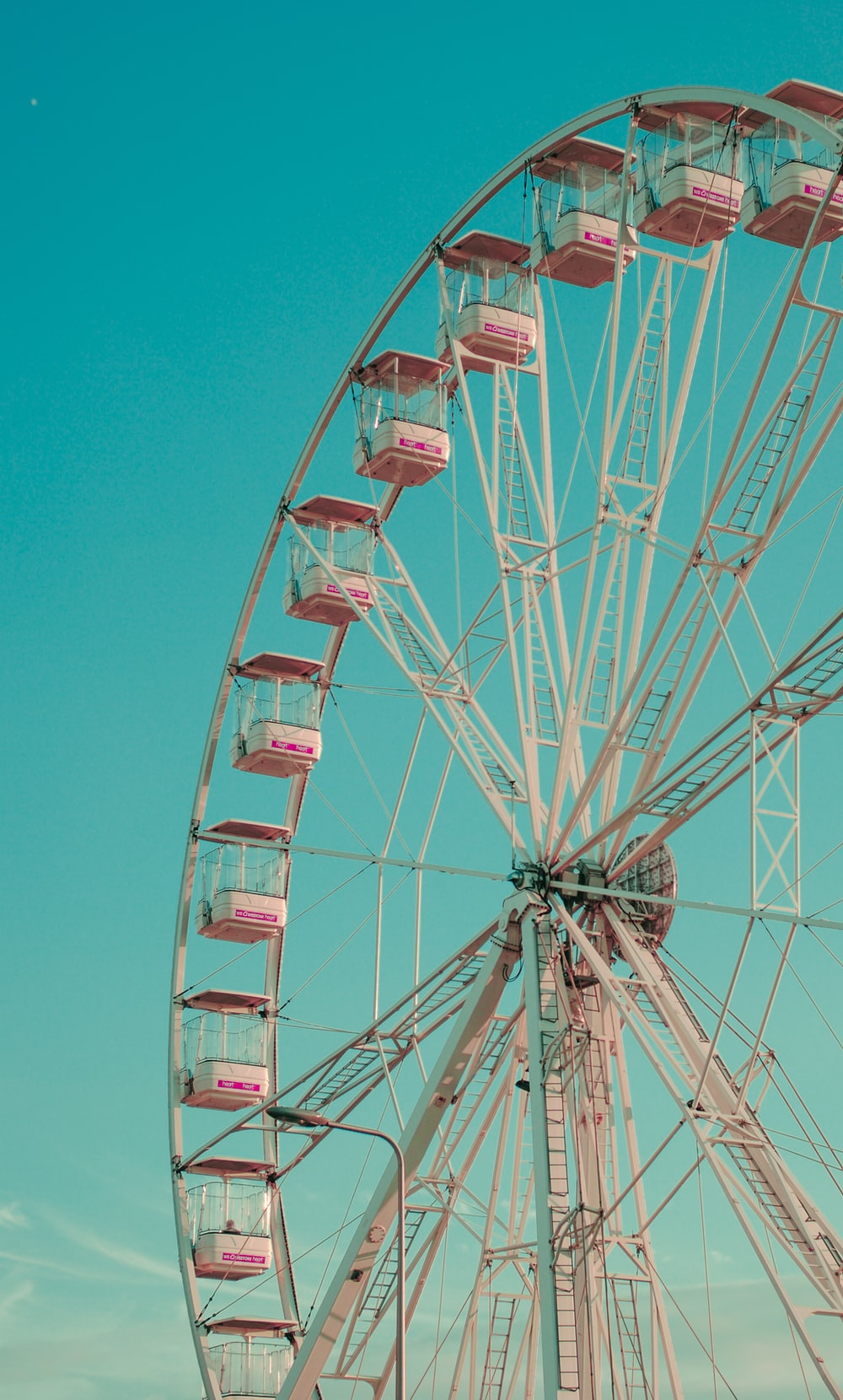 Detail Wheel Background Nomer 6