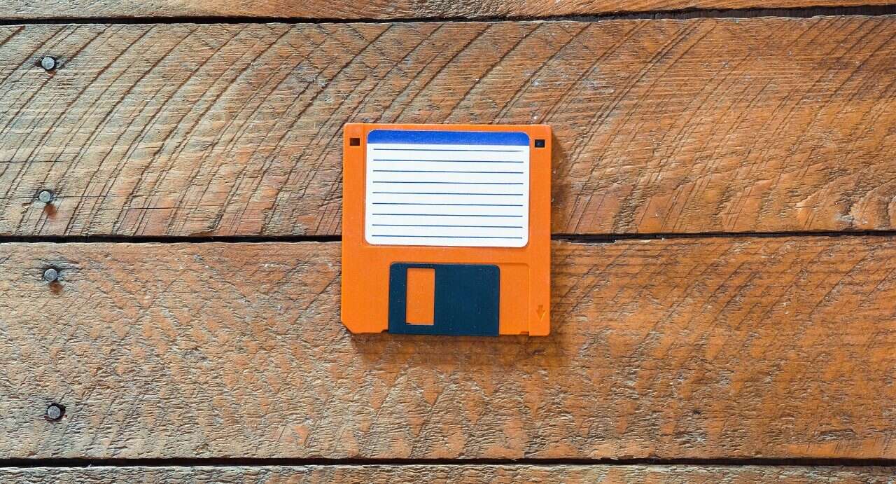 Detail When Was The First Floppy Disk Invented Nomer 41