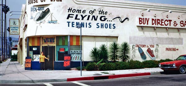 Detail Where Was The First Vans Store Nomer 3