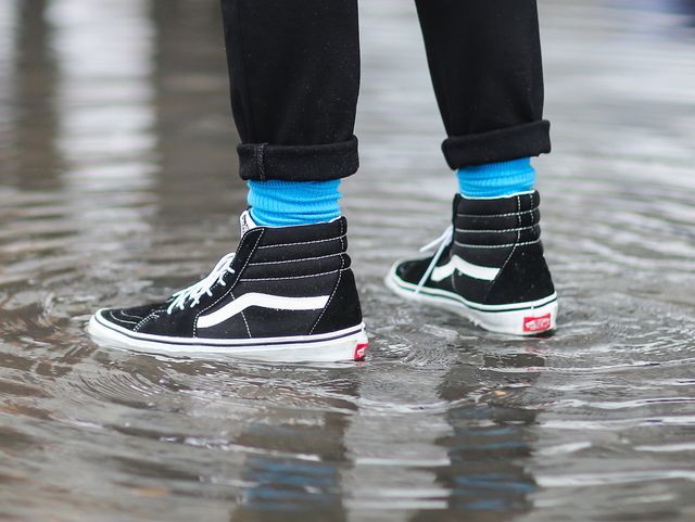Detail Where Was The First Vans Store Nomer 28