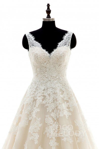 Detail Hochzeitskleid Mit Korsett Nomer 20