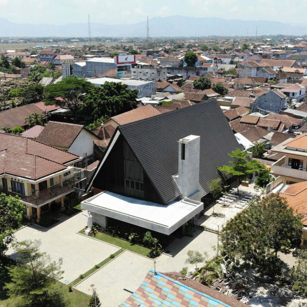 Detail Sketsa Gambar Taman Gereja Nomer 36