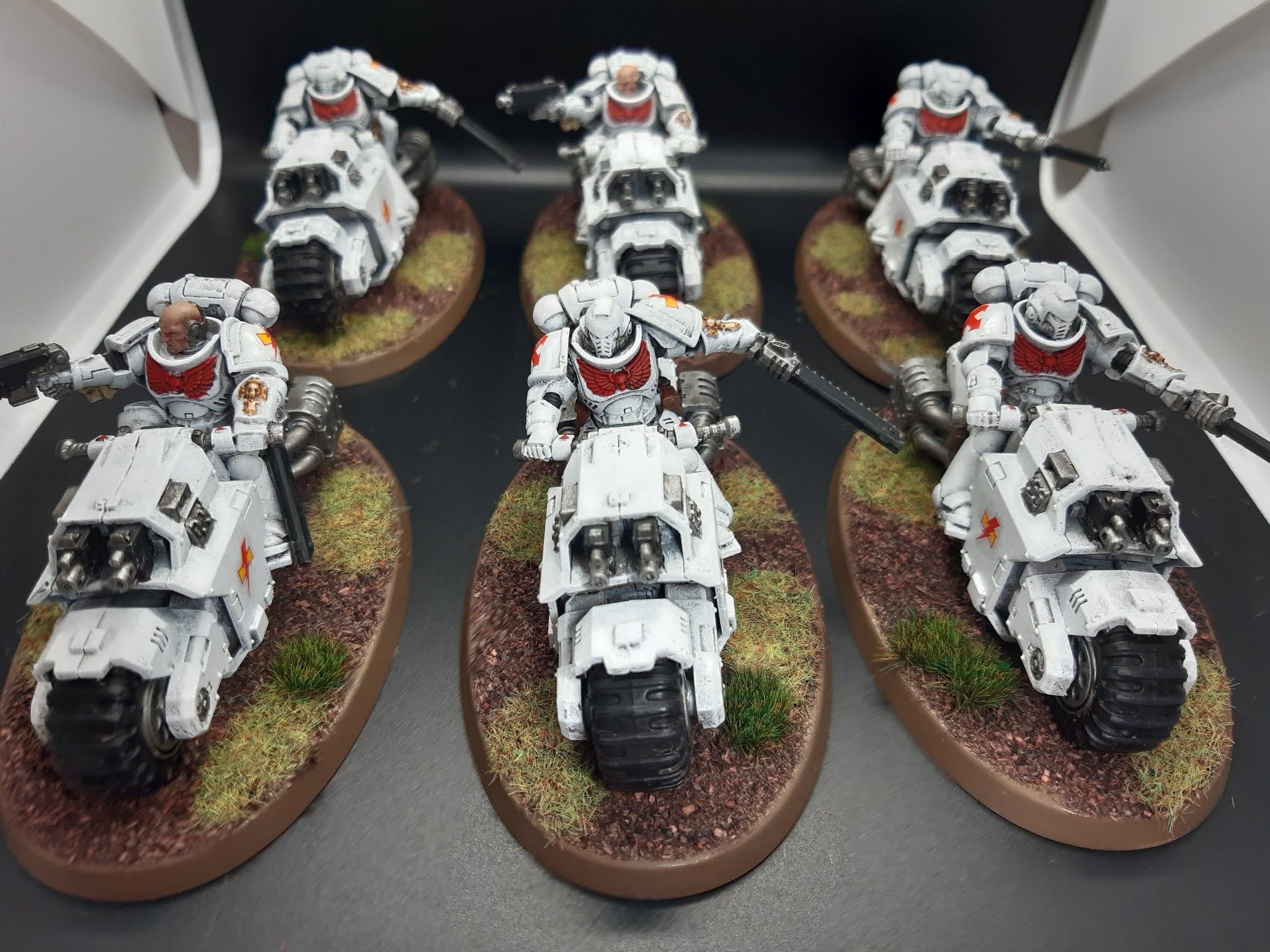 Detail White Scars Helmets Nomer 47