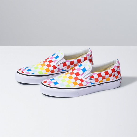 Detail White Vans With Checkers Nomer 18