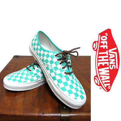 Detail White Vans With Checkers Nomer 22