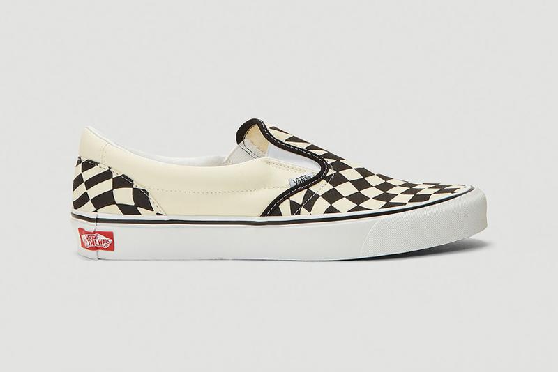 Detail White Vans With Checkers Nomer 48