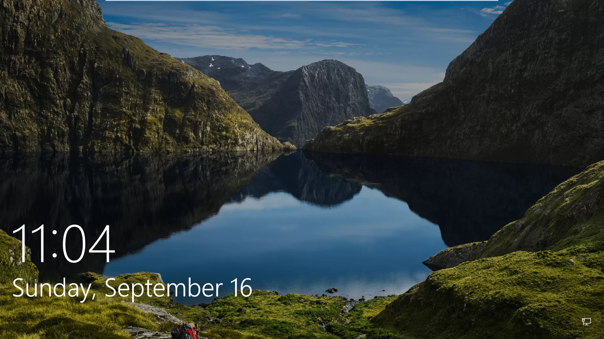 Detail Windows 10 Lock Screen Wallpaper Nomer 2