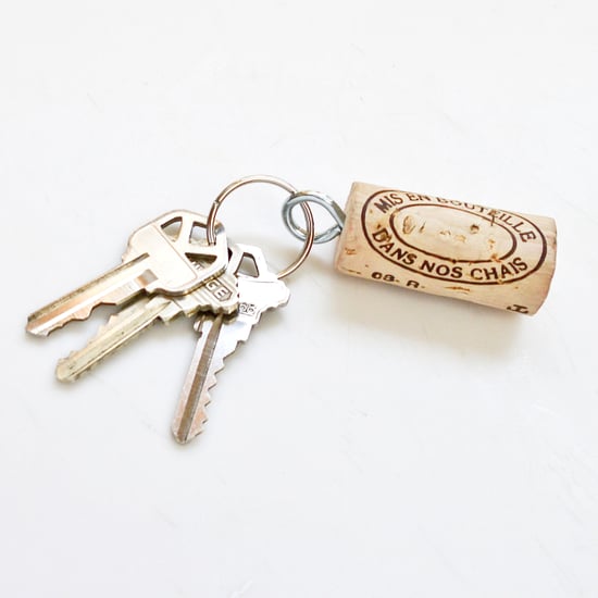 Detail Wine Cork Keychain Nomer 32