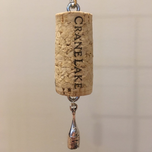 Detail Wine Cork Keychain Nomer 36