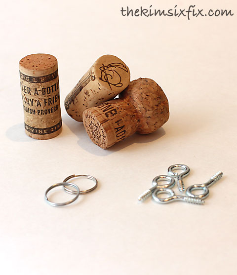 Detail Wine Cork Keychain Nomer 54