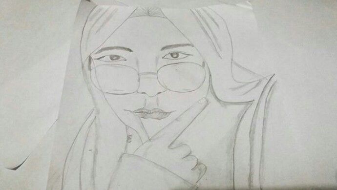 Detail Sketsa Wanita Berjilbab Nomer 11