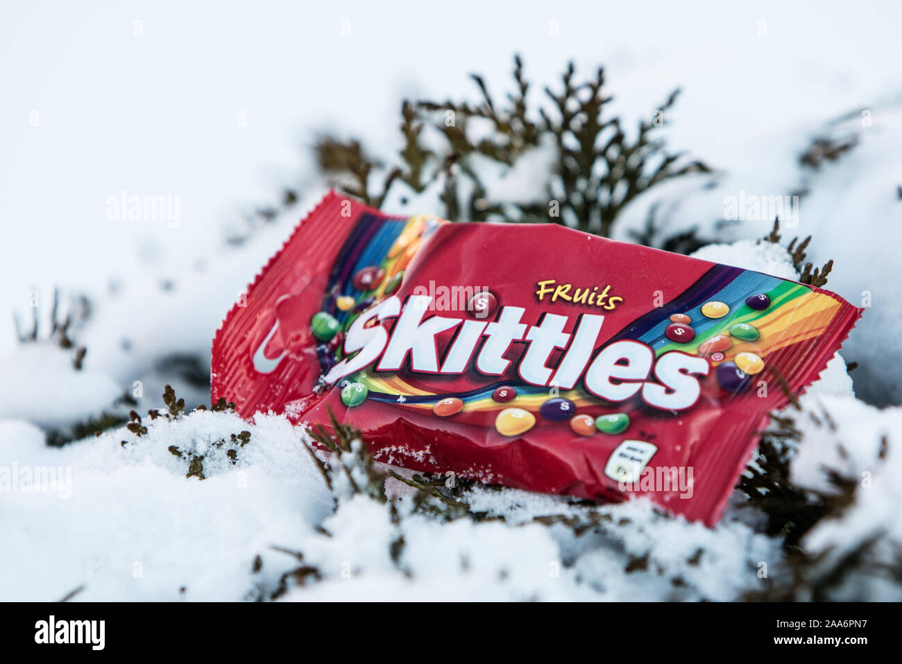Detail Skittles Brand Nomer 51
