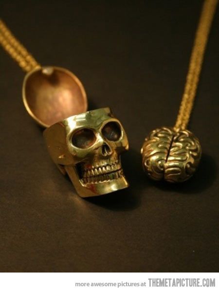 Detail Skull And Brain Friendship Necklace Nomer 7