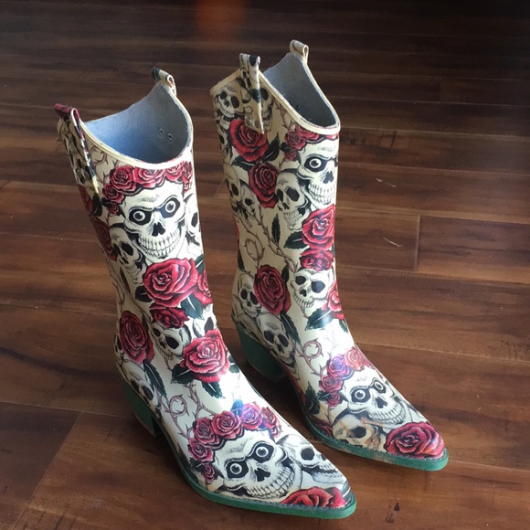 Detail Skull And Roses Rain Boots Nomer 10