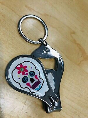 Detail Skull Bottle Opener Keychain Nomer 42