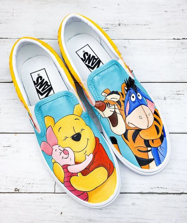 Detail Winnie Pooh Vans Nomer 34