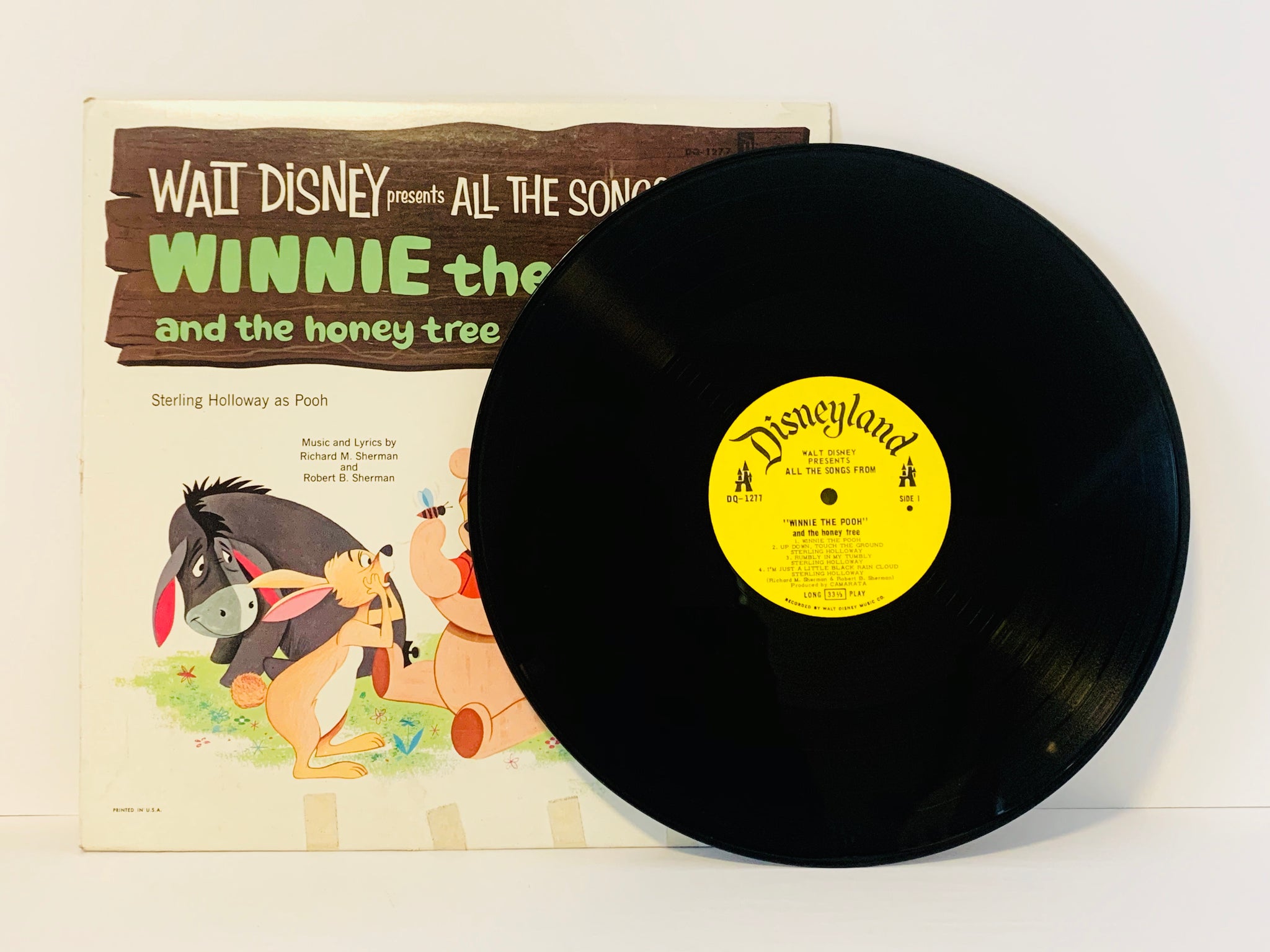 Detail Winnie The Pooh And The Honey Tree Record Nomer 43