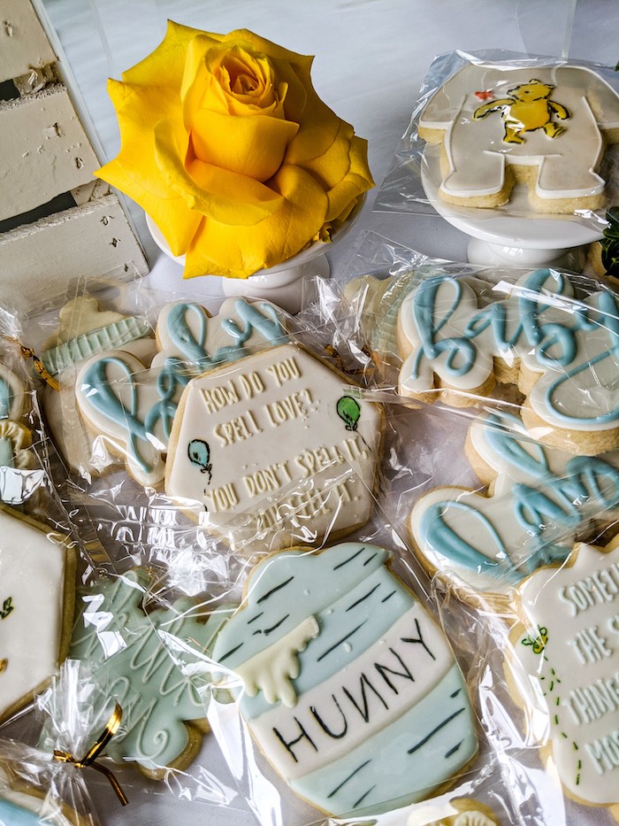 Detail Winnie The Pooh Baby Shower Plates Nomer 20