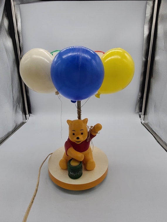 Detail Winnie The Pooh Balloon Lamp Nomer 18